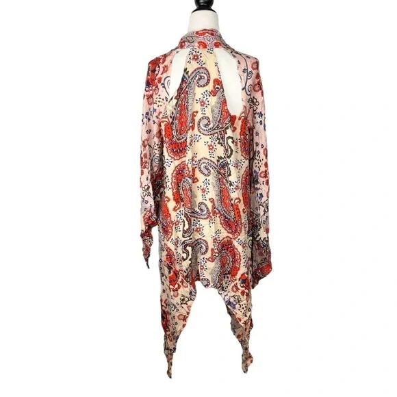 NWT Free People | Little Wing Paisley Kimono in Natural Size: One Size Fits Most - Picture 9 of 12
